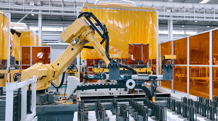 大湖之南丨这杯水升降42米一滴不洒，湖南工程机械真牛！